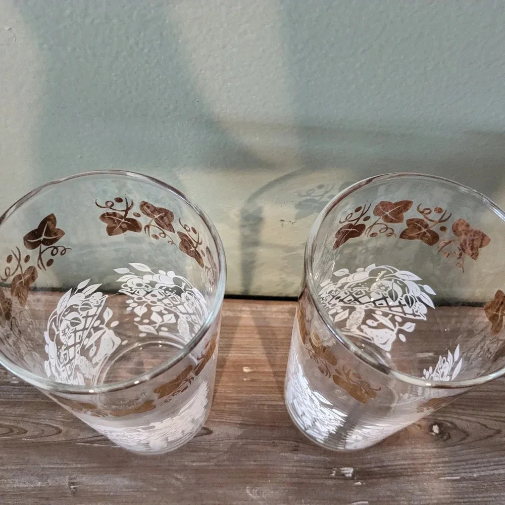 Vintage MCM 2 Hazel Atlas Tumbler Drinking Glasses Gold & White Fruit Basket